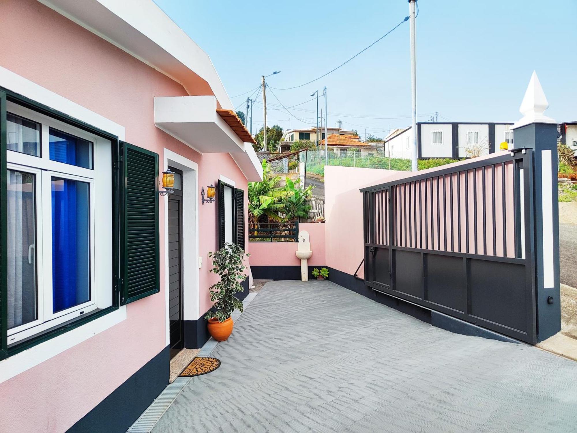 Gateone Al Airport View House Villa Machico  Luaran gambar