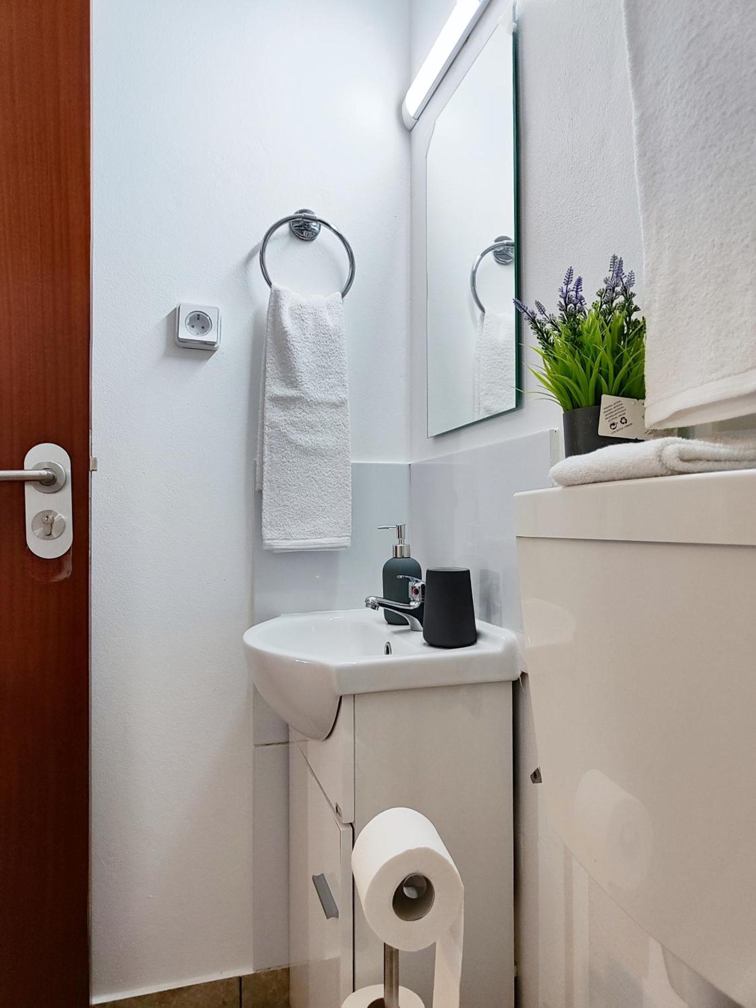Gateone Al Airport View House Villa Machico  Luaran gambar
